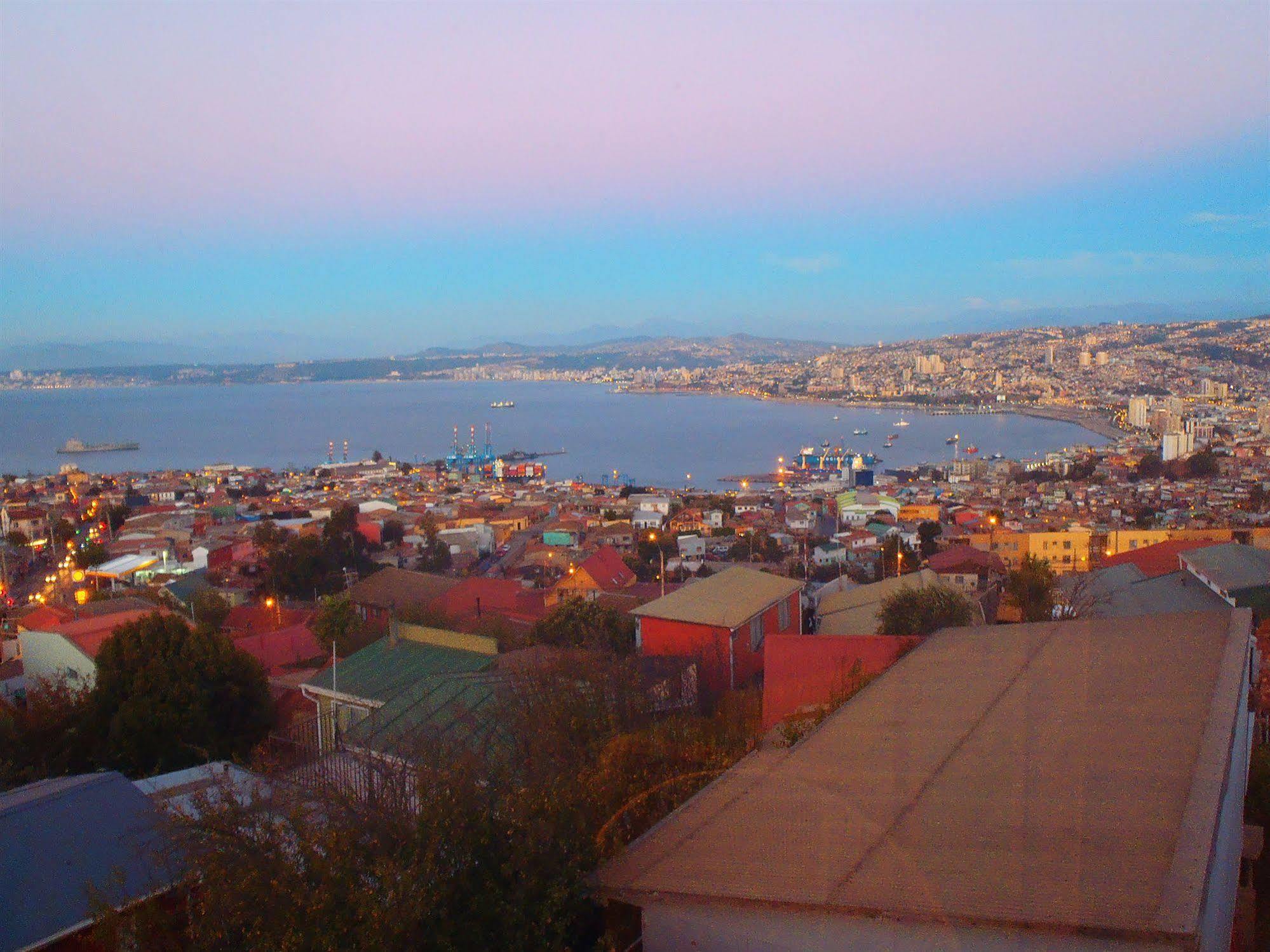 Costa Azul B&B Valparaíso Buitenkant foto